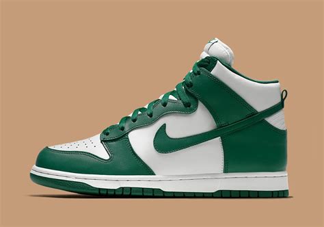 nike wit groen|green shoes for men nike.